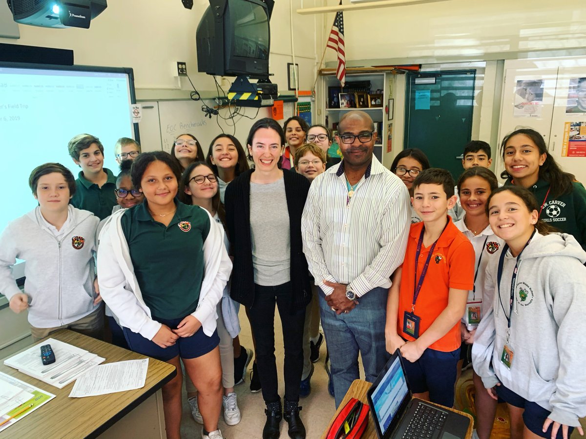 AgathaBacelar's tweet photo. We're knocking on doors and visiting merchants and businesses; we've also spent a lot of time talking with students. Only some of them will be voting age this Tuesday, but all of them will vote someday. It's never too early to start listening to the future.
#AgathaForCongress https://t.co/Ea5aBfgGsQ
