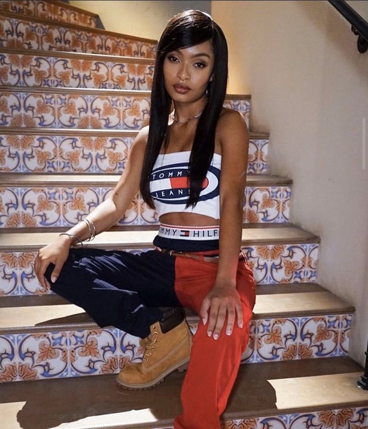 mefeater's tweet photo. Yara Shahidi dressed as Aaliyah❤️ https://t.co/4144GdVYNq