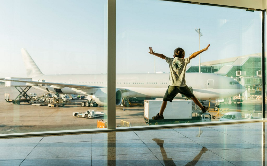 TravelLeisure's tweet photo. Why I Take My Kids Out of School to Travel https://t.co/AM97giVUnV https://t.co/VfctOgISZ3