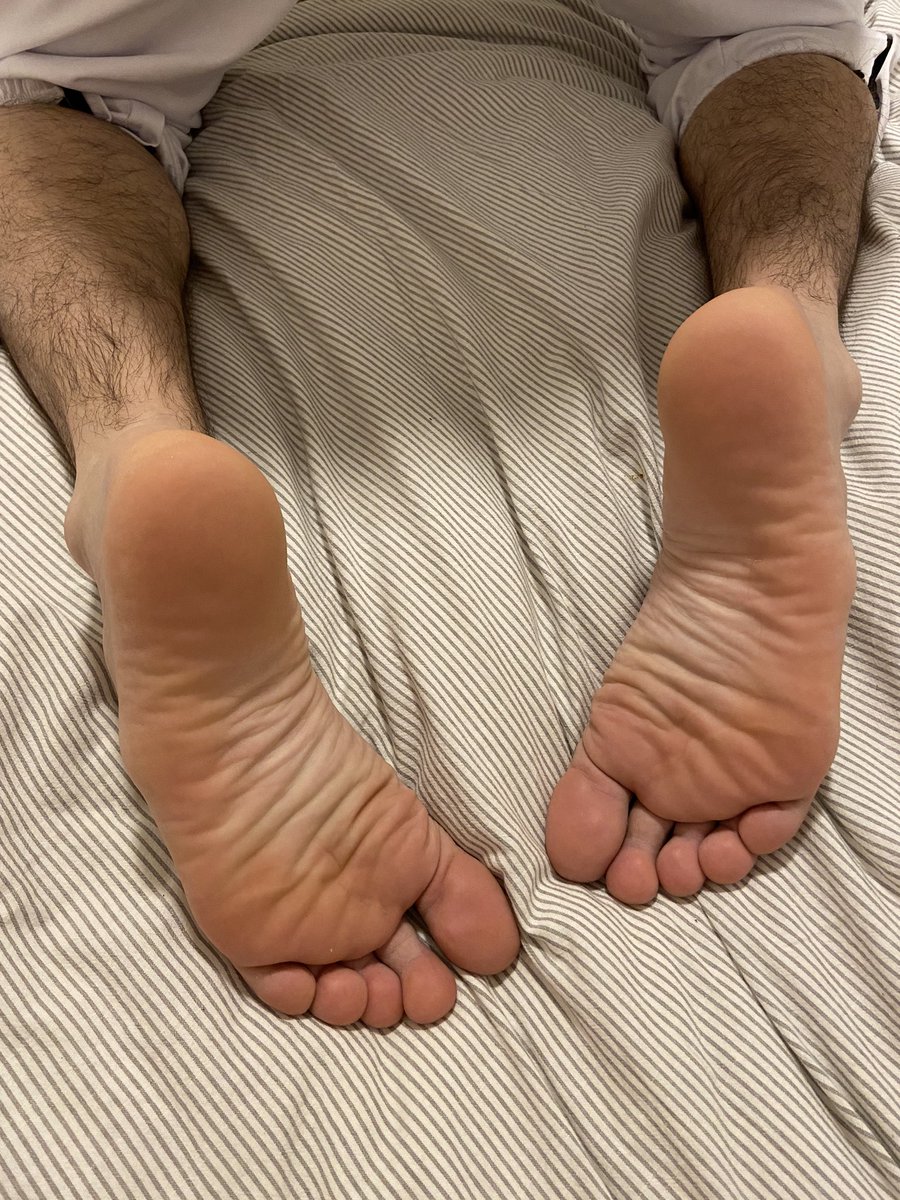 male_games's tweet photo. #FOOTJOBS #gayfeet #footjerking #malefeet #cum #crushingfeet #strongmalefeet #youngfeet hey guys stay tuned and see this video online on my https://t.co/a9ieHTNgOv next week or weekend π¦ππ https://t.co/ZHI2xDe0jQ