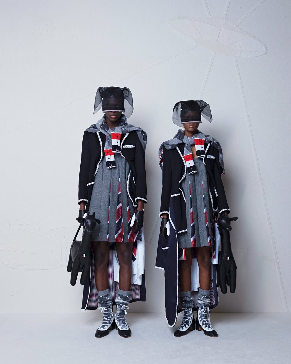 ThomBrowne's tweet photo. ... i just threw this on ...
thom browne women’s and men’s fall 2020 collection
ph: #thomasgoldblum
beauty: #isamayaffrench
hair: #eugenesouleiman
casting: #adamhindle
#thombrowne #thombrownesfw20 https://t.co/56im9lzXm1