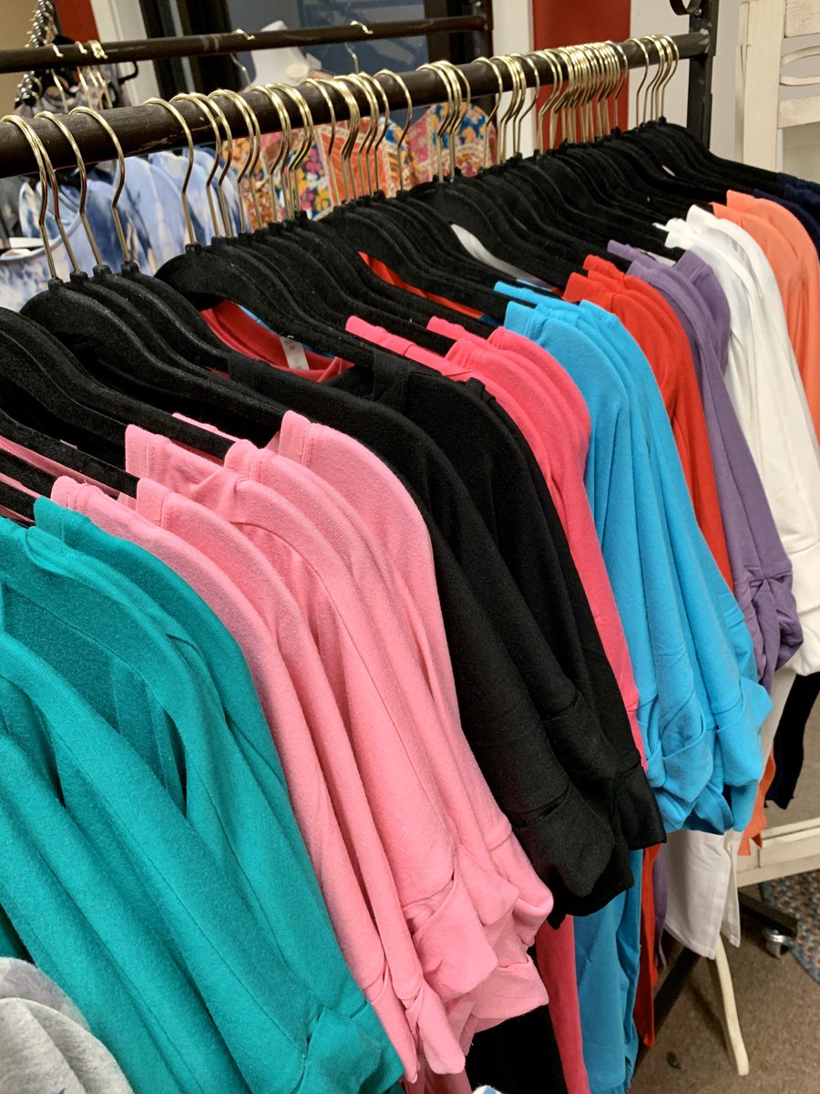 curvyrevival's tweet photo. Our very popular plus size “Comfy Shirts” are still only $12.99!! Pick one up in every color before they are gone! https://t.co/VWn8Hddn2X https://t.co/VrvEKsgKiu