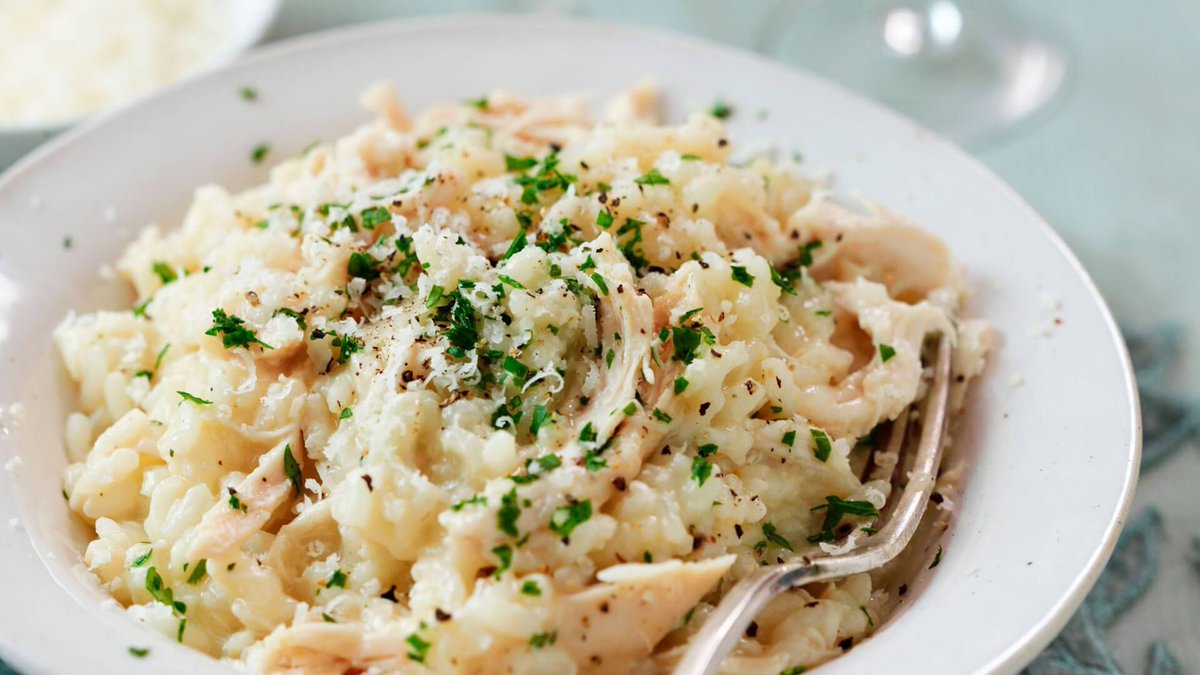 RasoiMenu's tweet image. Risotto, a classic Italian rice dish. With this easy homemade risotto recipe, you can quickly make it at home in lesser time. Cook the risotto dish with butter and enjoy the food. buff.ly/2PwB9UW #risotto #italianfood #recipes