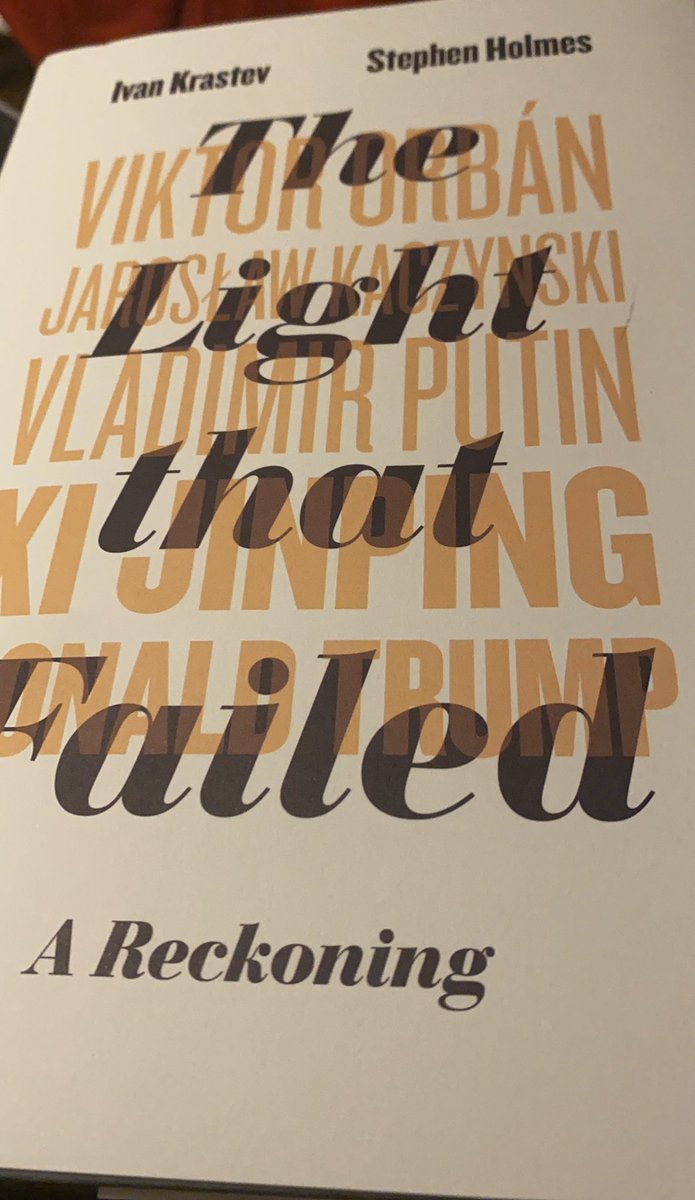 Thought-provoking yet stimulating discussion today @DeBalie with #IvanKrastev on his latest #TheLightthatFailed - a must read📚