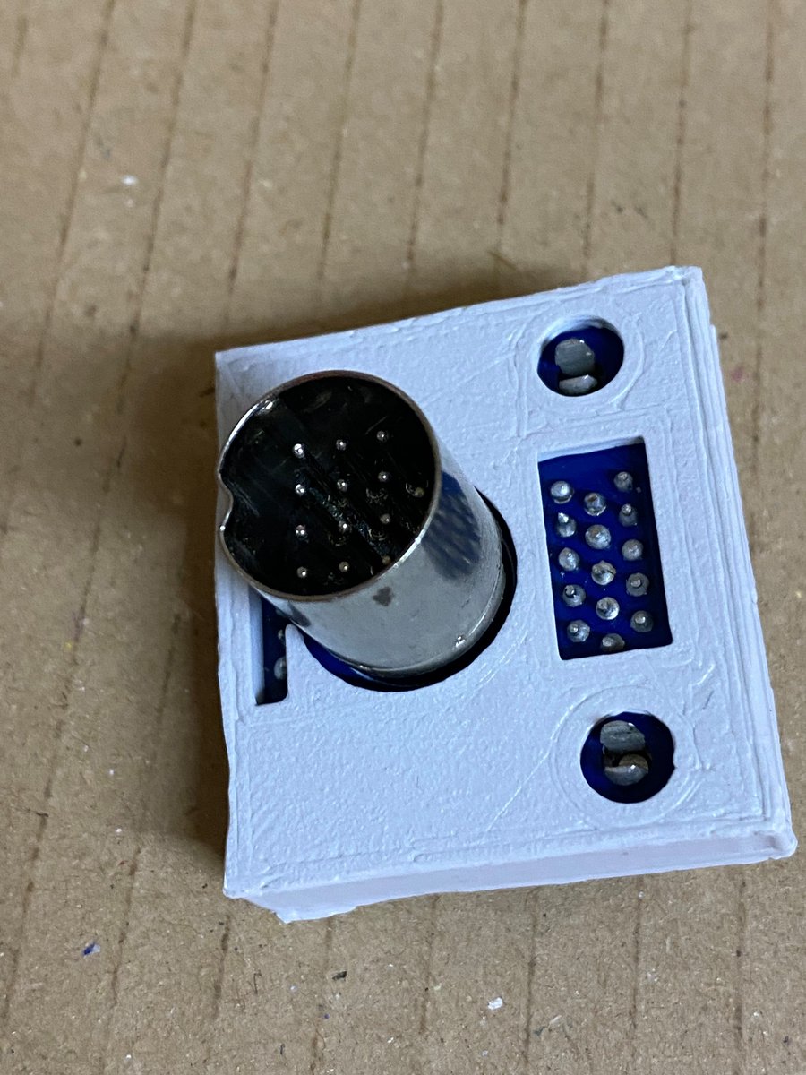 ZXRenew's tweet photo. Many thanks to @backofficeshow #Atari VGA adaptor should sort out my multisync monitor issues on my #Megaste https://t.co/IkcGxUPdUp https://t.co/aMugCidkmB
