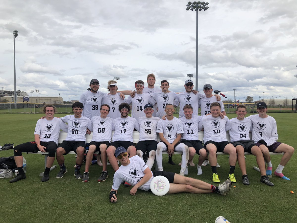jsufirebird's tweet image. Shoutout to @LSUUltimateM for hosting a great tournament. Great games to all those we played. 10th▶️3rd ain’t half bad 

Next up: Magic City Invite
