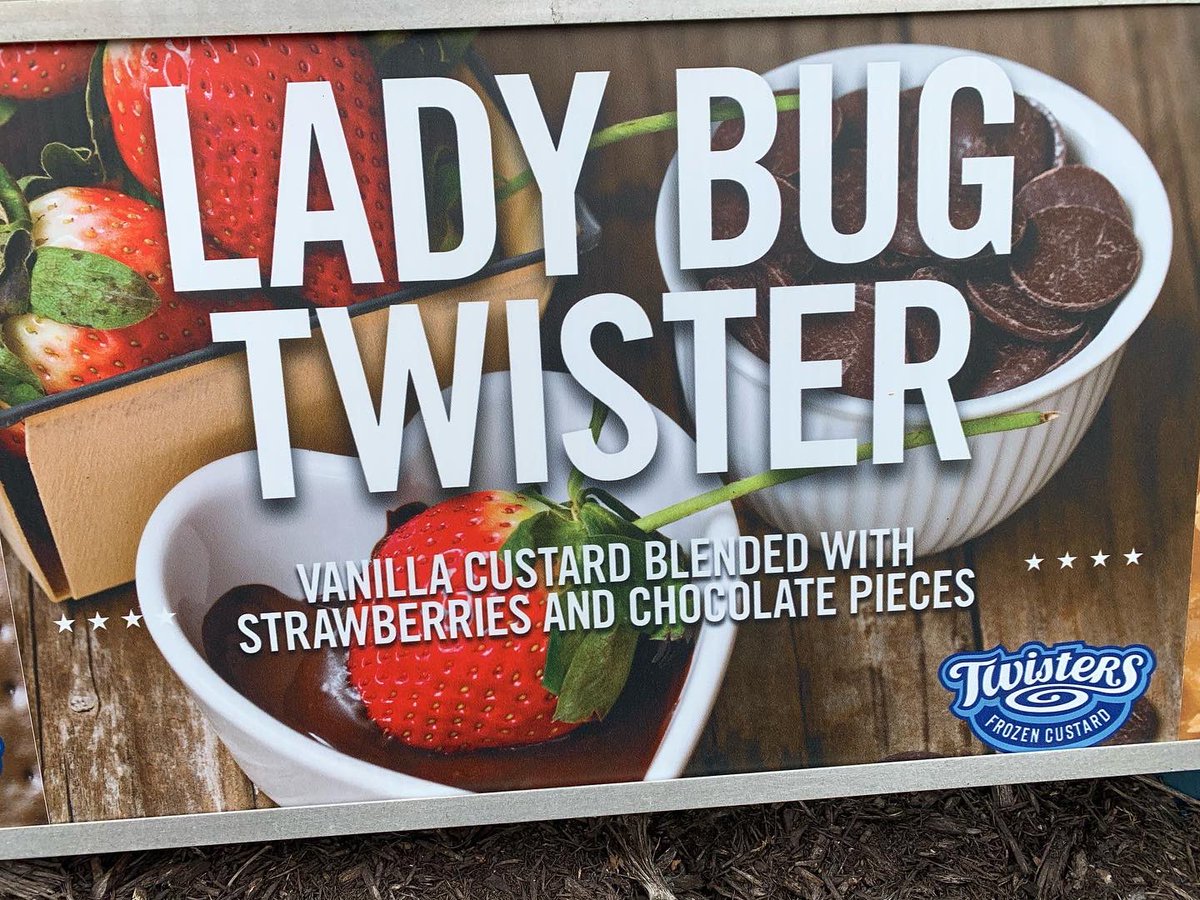CustardFrozen's tweet photo. It’s MARCH! That means warmer weather is headed our way! There’s a lot of things happening in March and to celebrate we’ve rereleased our annual Shamrockin Shake, PB Oreo twister, lady bug twister, and thin mint! https://t.co/i1ieJNYo8n