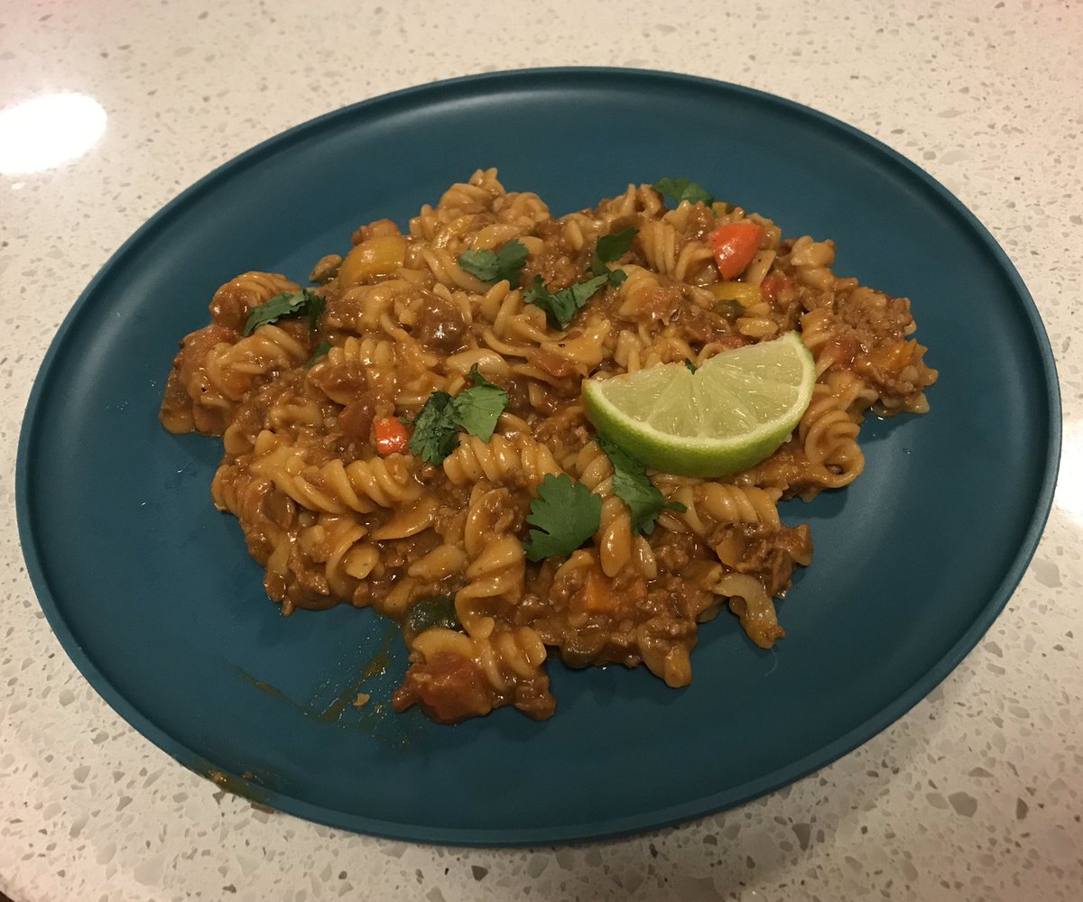 chaelarwilliams's tweet photo. Here’s a sneak peek of this week’s Recipe of the Week for @ShipUSlate hint: it’s #vegan🌱 https://t.co/mJwn4Qzips