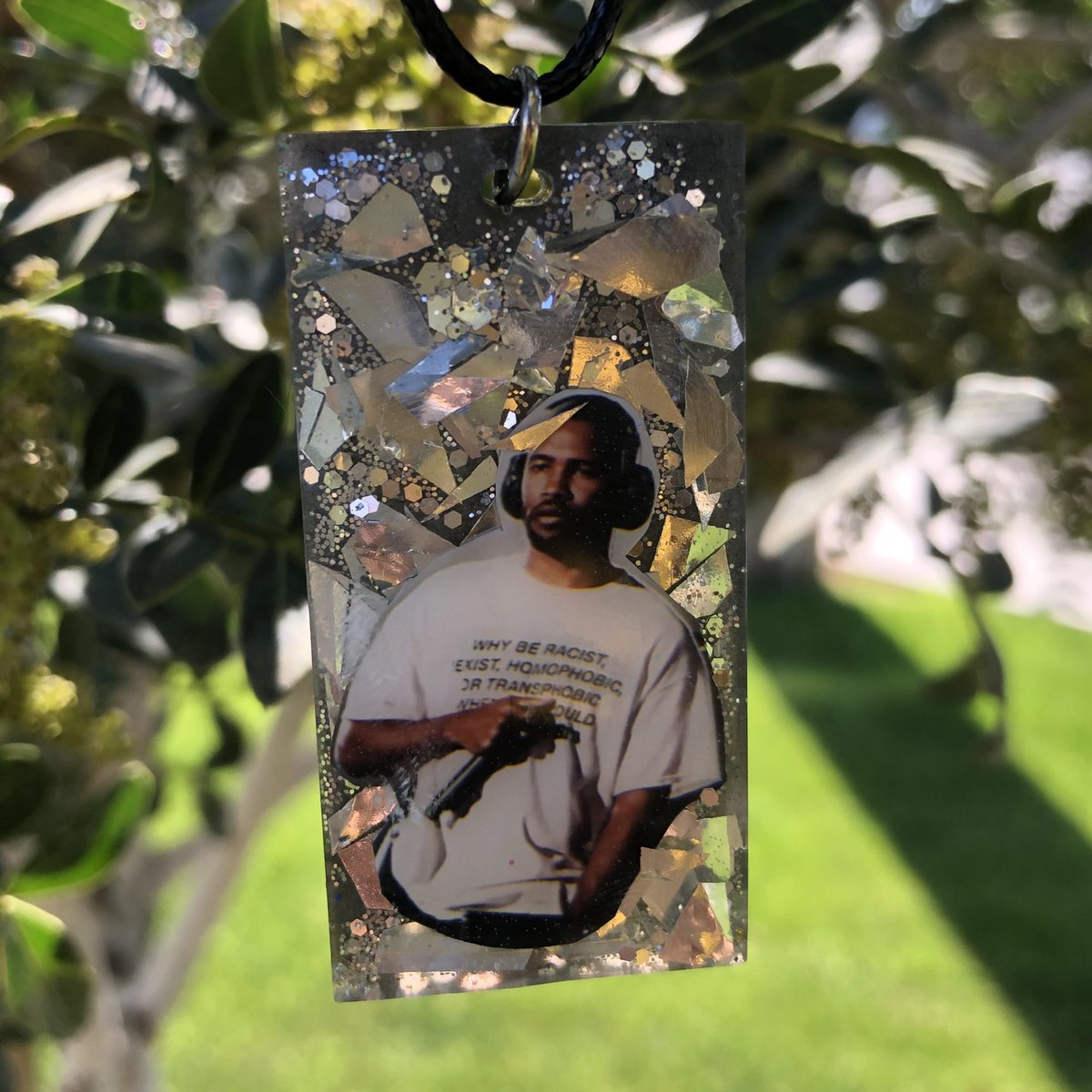 Some resin pieces up for sale now 💞✨ DM for details!! 😇