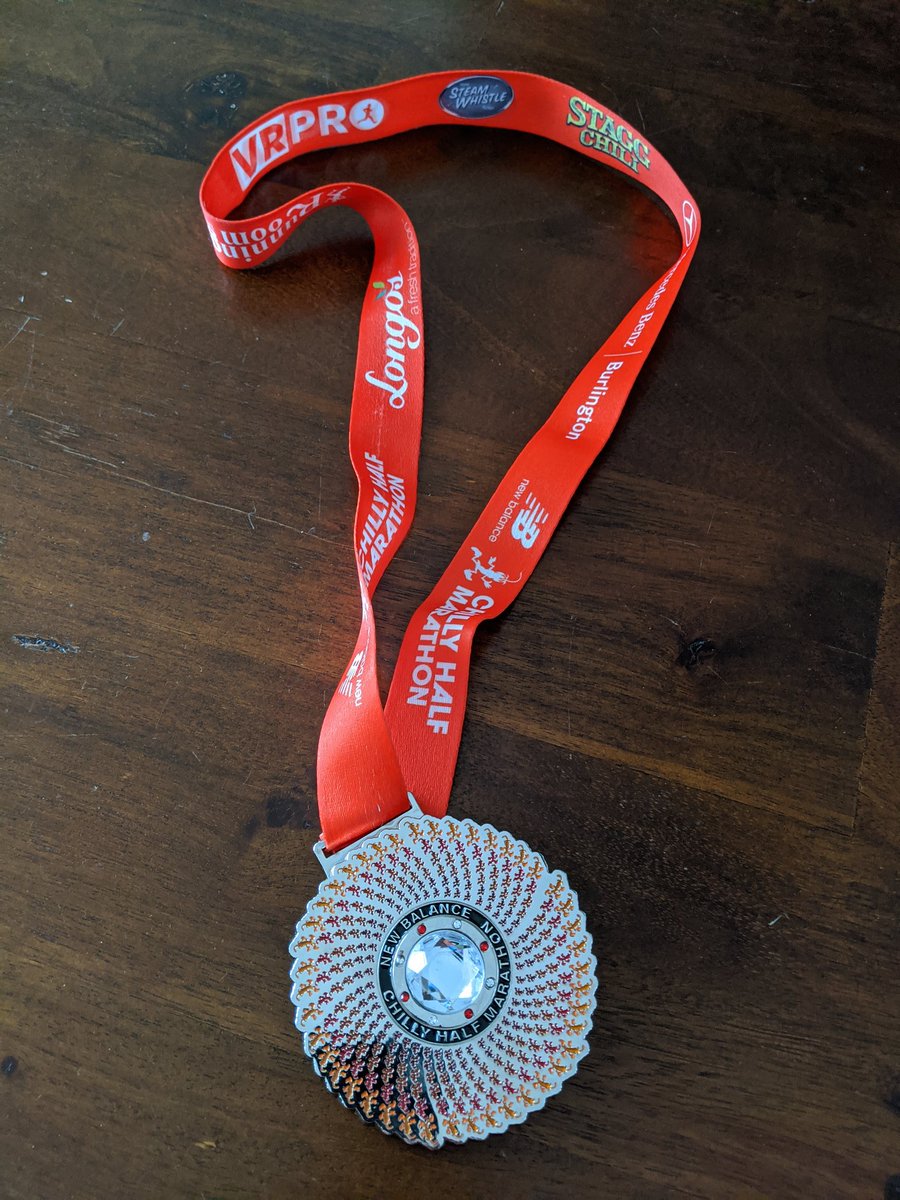 JamesDurling's tweet photo. Amazing day in Burlington running the half-marathon at the Chilly Half Marathon. Beautiful weather and running with great friends enabled me to run a Personal Best 1:45! #chillyhalf https://t.co/oRetpaRU8x