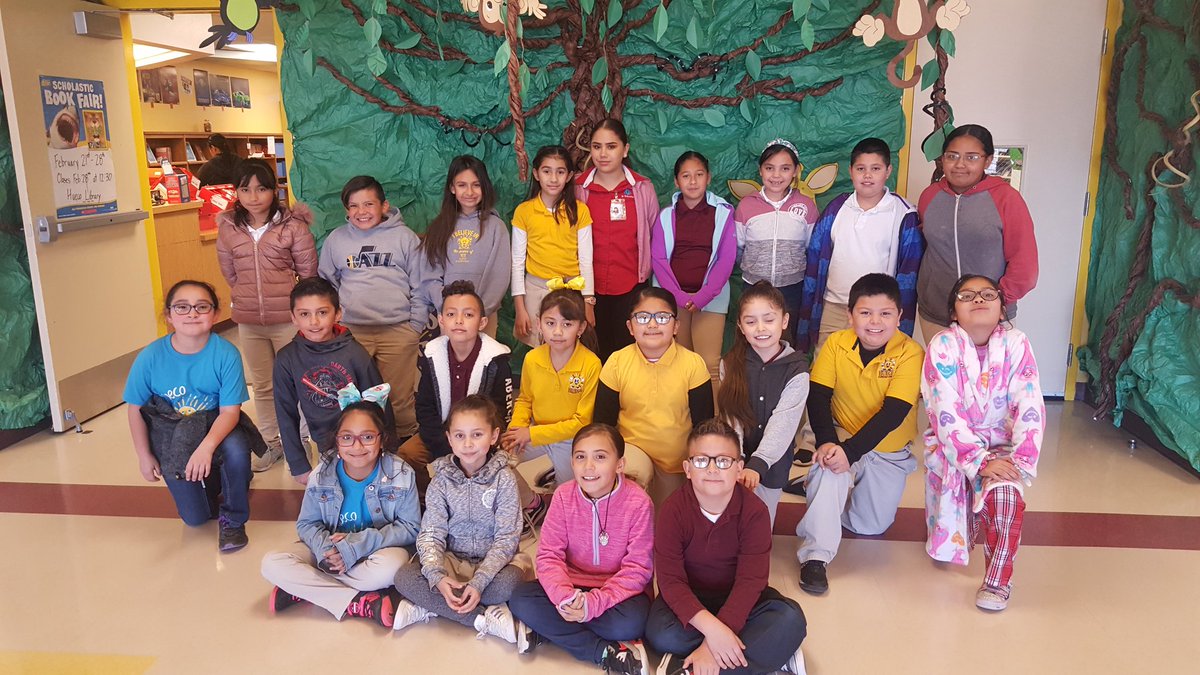MsMata_HES's tweet photo. Thank you to the Socorro ACE Program, my students and Ace student , Ms. Maria.@Hueco_ES @RSendek_HES #TeamSISD https://t.co/OKWYexeurB