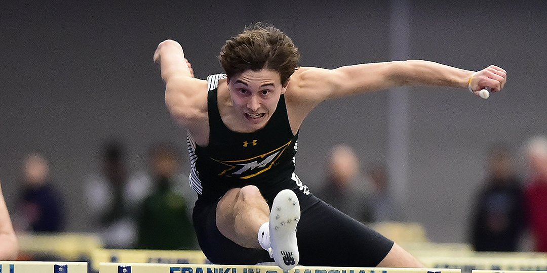 mcdanielsports's tweet photo. MITF: #McDaniel finishes eighth in #CentConf champ
The Green Terror grabbed two records and two relay medals. Nick Razze was a part of all of it. He was 4th in the 60 hurdles with a record 8.73s. He also anchored the 4x200 to a record 1:32.44 (3rd) and 4x400 to 2nd. #mcdmitf https://t.co/h2tf1ARSBI