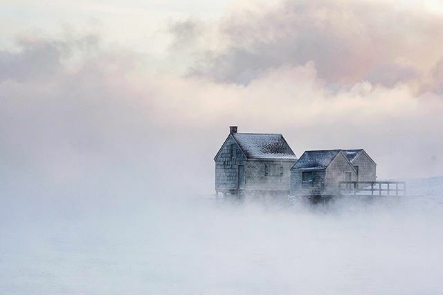 HouserPhoto's tweet photo. Repost #mainelife #maine #portlandmaine #fog #portland #igersmaine #thewaylifeshouldbe #mainetheway #mainething #207 #visitmaine #vacationland #exploremaine #mist #misty #chasingfog #scenesofme #mainecoast #newengland #sopo #willardbeach #seasmoke #shack… https://t.co/Y5m5nMmy1a https://t.co/ZS1fmOGOOT