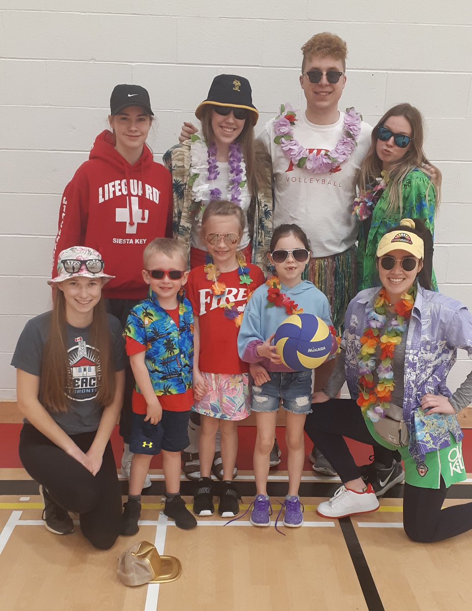 LVCFire's tweet photo. Beach Day at LVC Timbits! ☀️ 🏖 Looking good athletes and coaches! 🔥 #lovethegame #weareLVC #LVCpathway https://t.co/xQ1o2lPCOC