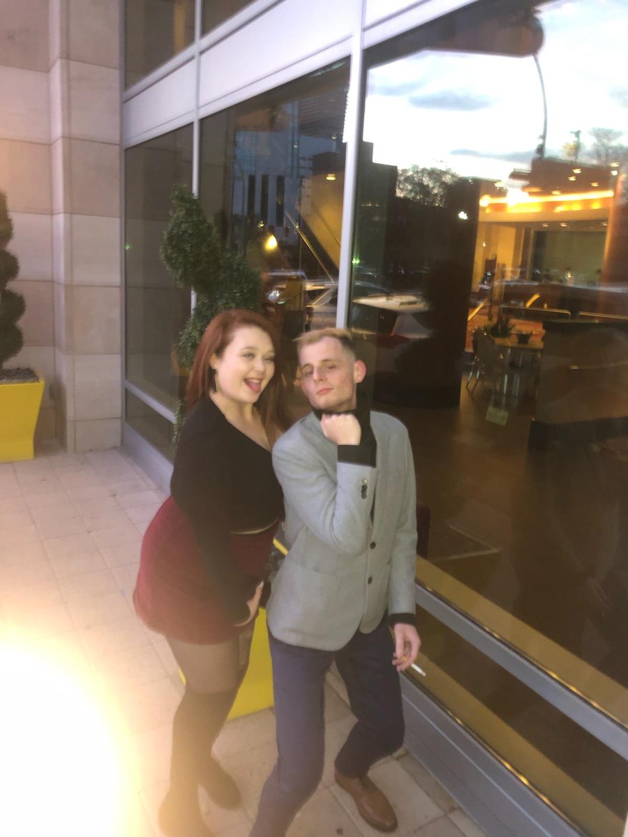 AlyssaChaney12's tweet photo. Ths excruciating hangover was worth it #21Fun 🥳 https://t.co/xLZABU36y2