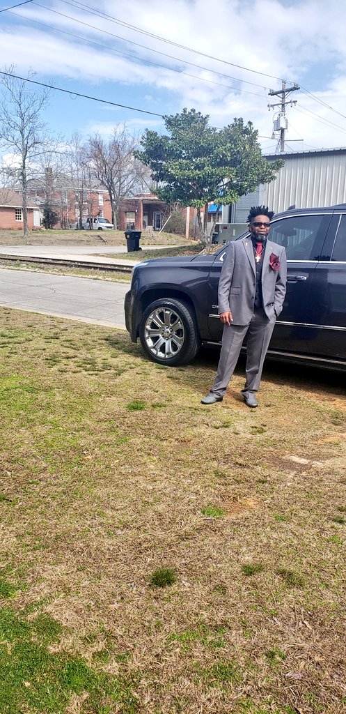 ilove2fish4bass's tweet photo. Something about #SundayMorning! Surround yourself with people who see your success as a form of motivation not competition #SundayService #SundayThoughts #ChurchFlo #StillBreathin #ThisThangCallLife🤷🏿‍♂️ https://t.co/j6MEpdZ9Ps