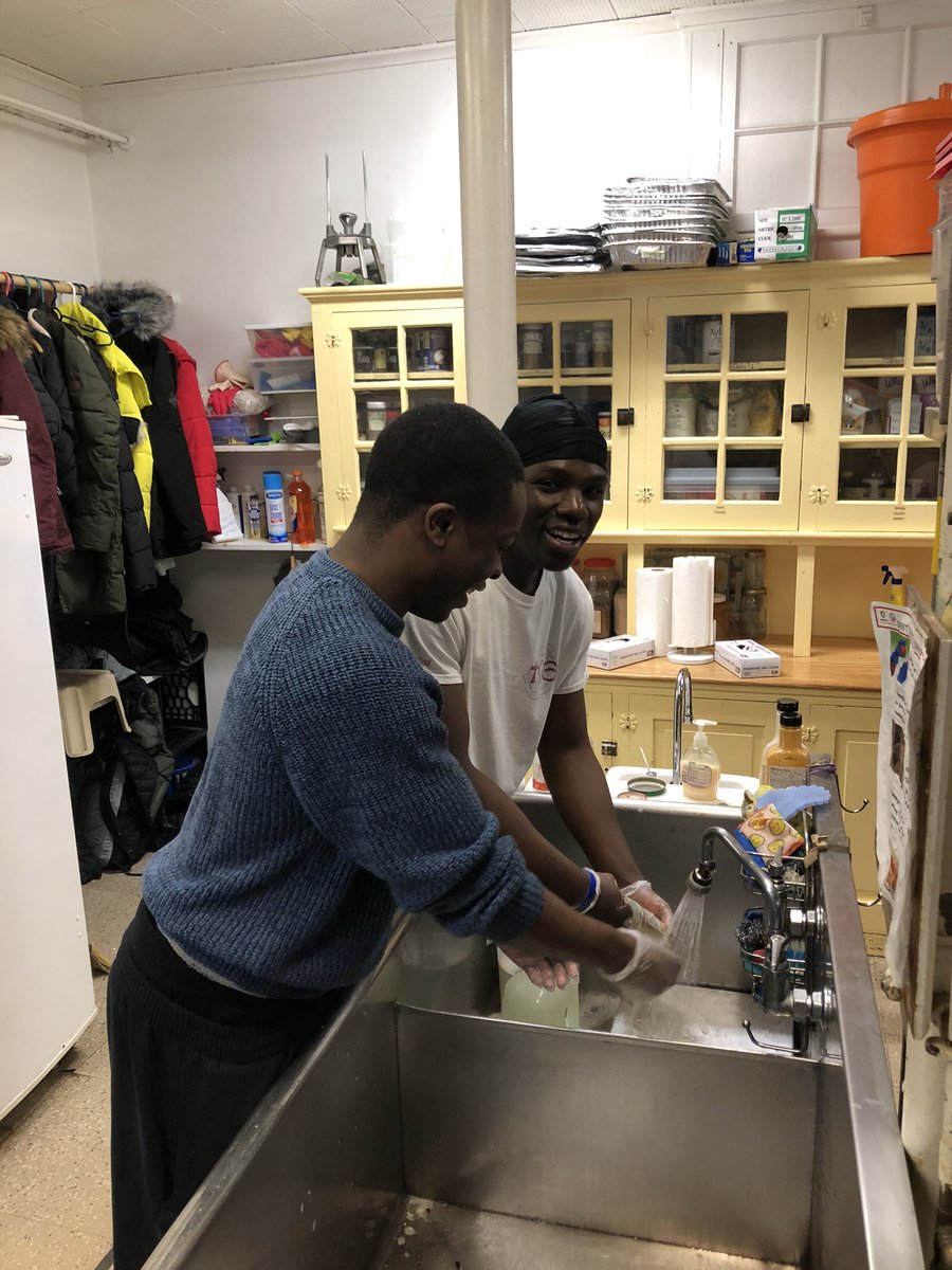 UMassBU's tweet photo. Earlier this afternoon, most of our eboard volunteered at the Not Bread Alone(NBA)Soup Kitchen at the First Congressional Church of Amherst! We assisted with providing meals to the area’s hungry and helped with clean up right after. And we had lots of fun doing it! #ubu #youbeyou https://t.co/u93cbjQEuB