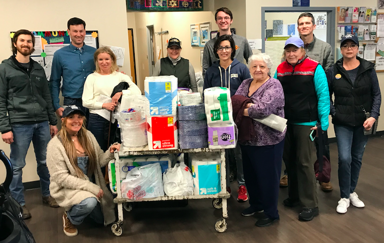 Idaho4Pete's tweet photo. #Service #Belonging #Teamwork

So proud of these volunteers for bringing donations to Interfaith Sanctuary homeless shelter to learn about their amazing work and meet some of the fantastically talented residents before going out to knock doors. 

Thanks @SanctuaryBoise!!! https://t.co/HXovnYD1Ab