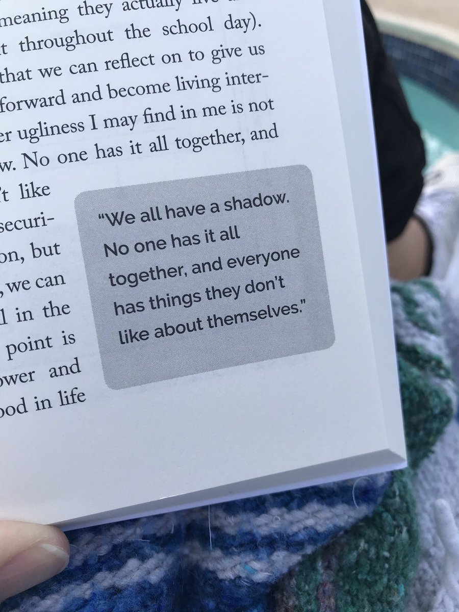 Julie Walker tweet media