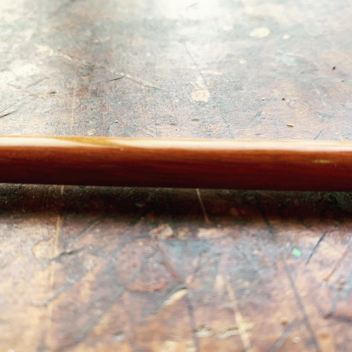 FeinViolins's tweet photo. Doing a blog post on the differences between octagonal bows and round bows. Do you have an opinion? You’ll get the absolutely correct, definitive answer in our upcoming blog post. #violinbows #violabows #cellobows #FeinViolins #FineViolins #violinshop https://t.co/ONsOzBQkDy