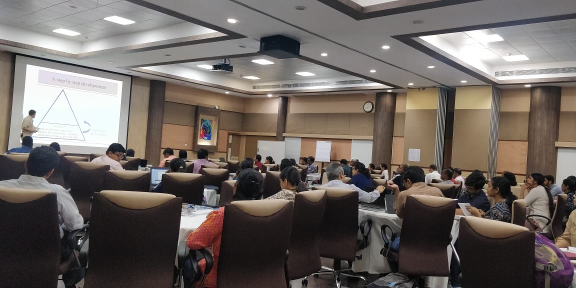 docpriyar's tweet photo. 64 participants, 31 stellar faculty at the 5th CReDO workshop @cspramesh @credoworkshop https://t.co/szXErnz66G