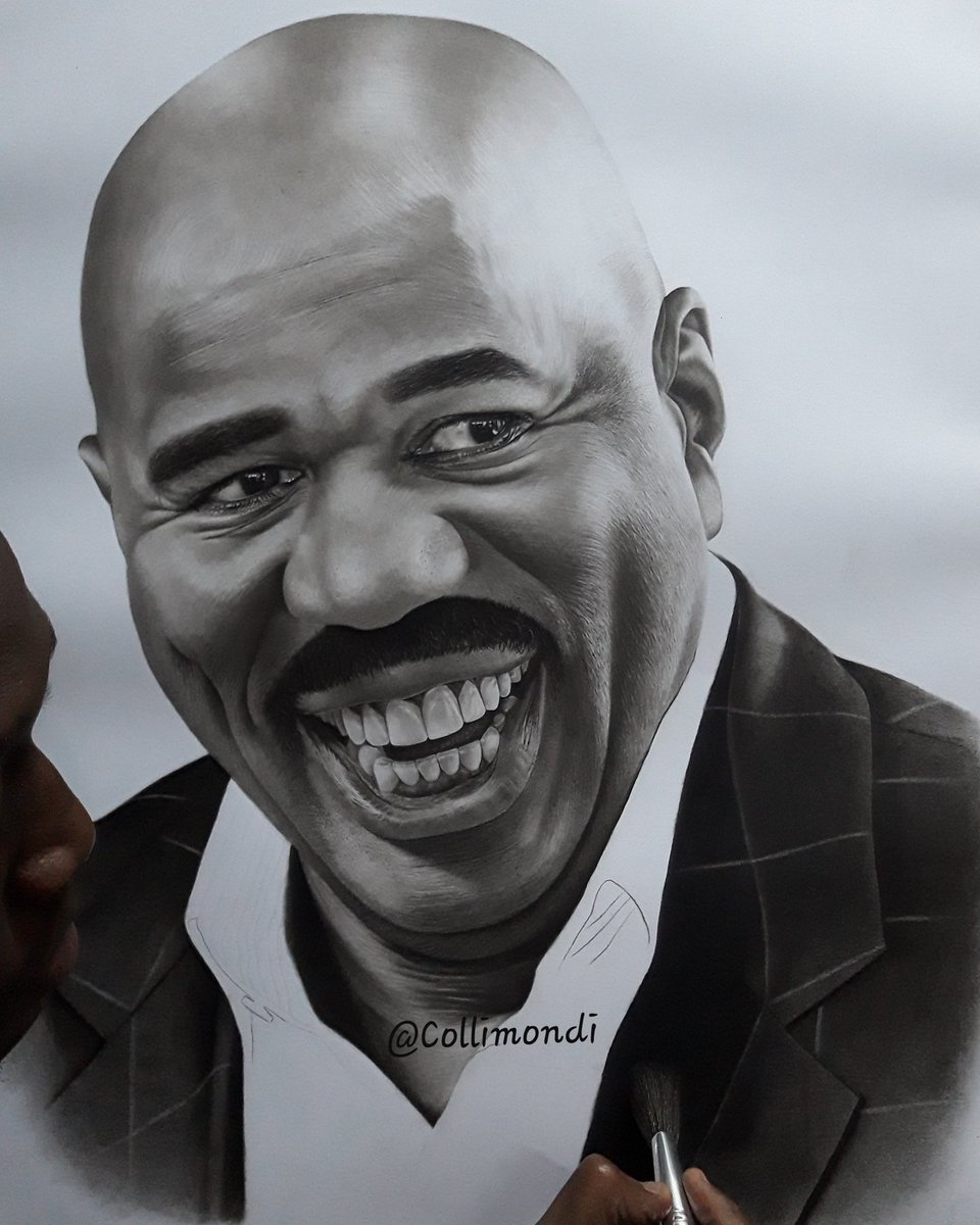 ntvkenya's tweet photo. Popular Kenyan painter who drew Steve Harvey to meet him, deliver the artwork as the American entertainer announces trip to Africa. https://t.co/l2GBj3ltR8