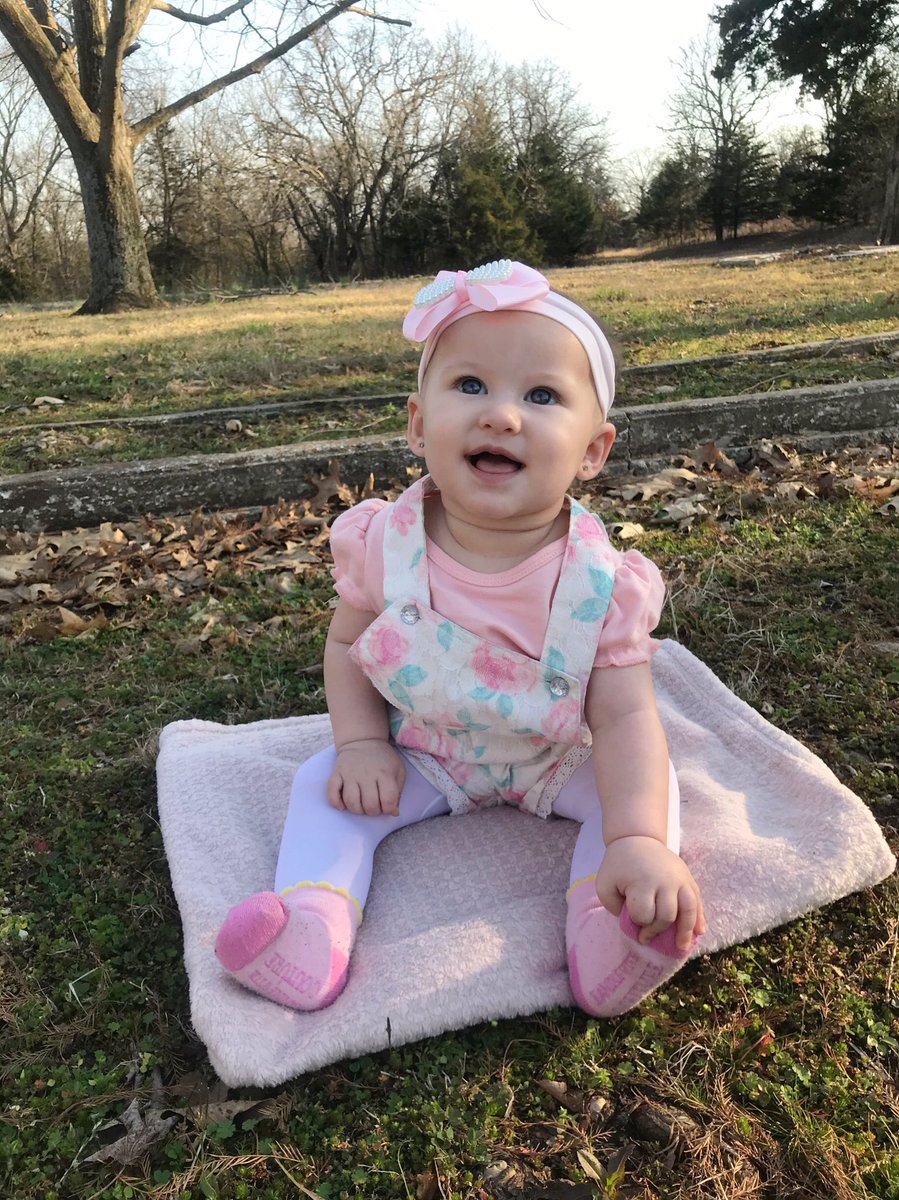 susan_pace20's tweet photo. I love watching you grow, sweet girl.🤍 https://t.co/Ajkn5Nlrt0