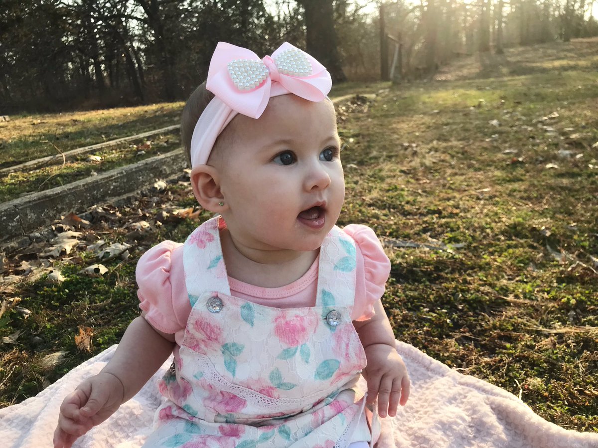 susan_pace20's tweet photo. I love watching you grow, sweet girl.🤍 https://t.co/Ajkn5Nlrt0