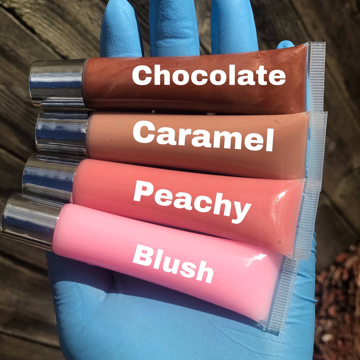 SimilienJessie's tweet photo. Our spring collection just launched💕
https://t.co/Fc8sKOFyJ9
Go and check it out as well as our Instagram page @angelcosmeticz19 
#lip #lipgloss #lipglossbusiness #entrepreneurs #entrepreneurlife #BlackOwnedBusiness #WomensHistoryMonth #womenowned #SmallBusiness #nudecollection https://t.co/ThaDZfHu3f