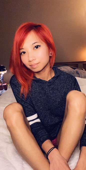 Well, that&rsquo;s enough Twitter for tonight. Honestly I&rsquo;ll probably not be on tomorrow. Dm me if you&rsquo;re buying<a href="/tag/onlyfans"class="tags"><span>#onlyfans</span></a><a href="/tag/sellingnudes"class="tags"><span>#sellingnudes</span></a><a href="/tag/buyingnudes"class="tags"><span>#buyingnudes</span></a>