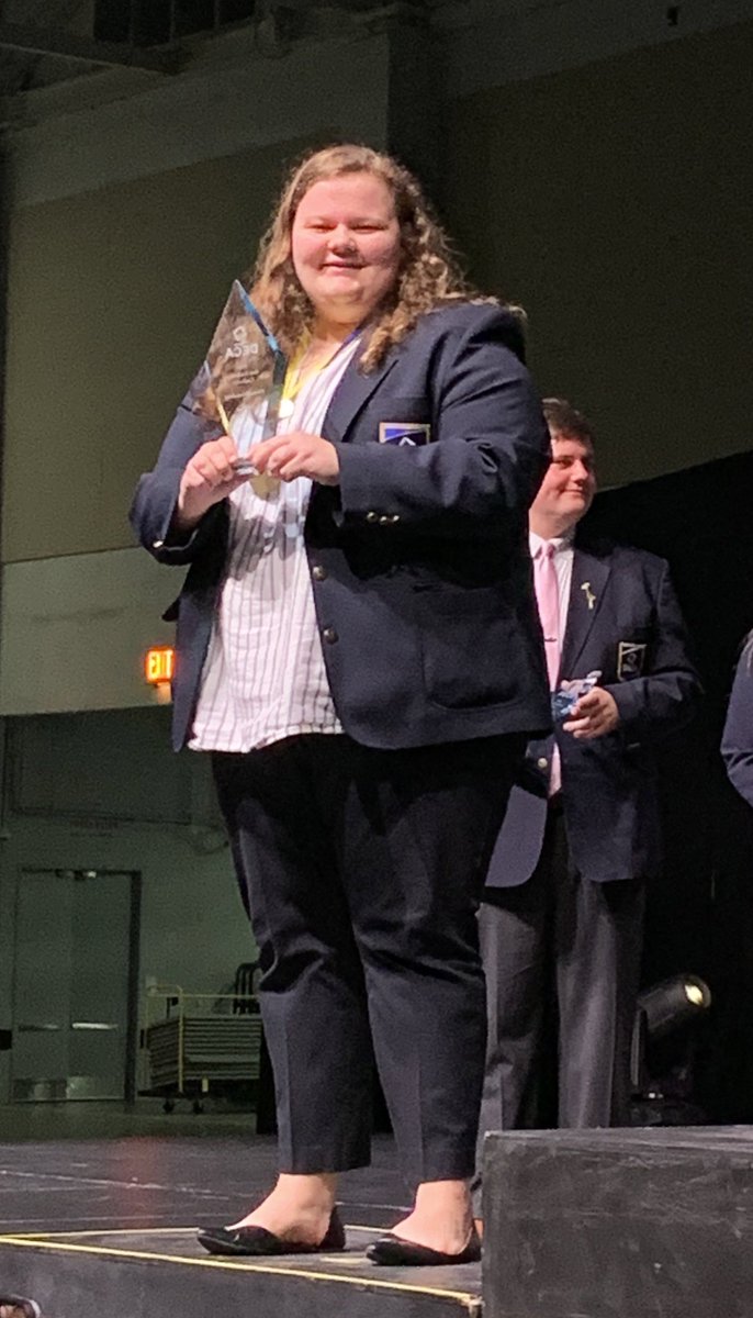 Congrats! Sydney Schmitt <a href="/VirginiaDECA/">Virginia DECA</a> state finalist, 3rd Place overall, and qualified for International <a href="/DECAInc/">DECA Inc.</a> competition in Nashville. <a href="/hhshawks03/">Hanover High School</a>
