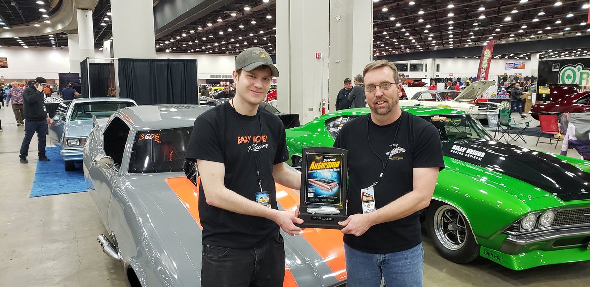 KC135BOOMER's tweet photo. Well what do you know, we won at Autorama! Thanks for everyone that helped out with time  encouragement, and parts! Now to go try run in the 6s! @DrinkHardRacing @WingBossTF @SummitRacing #funnycar https://t.co/cVFUv15yU5