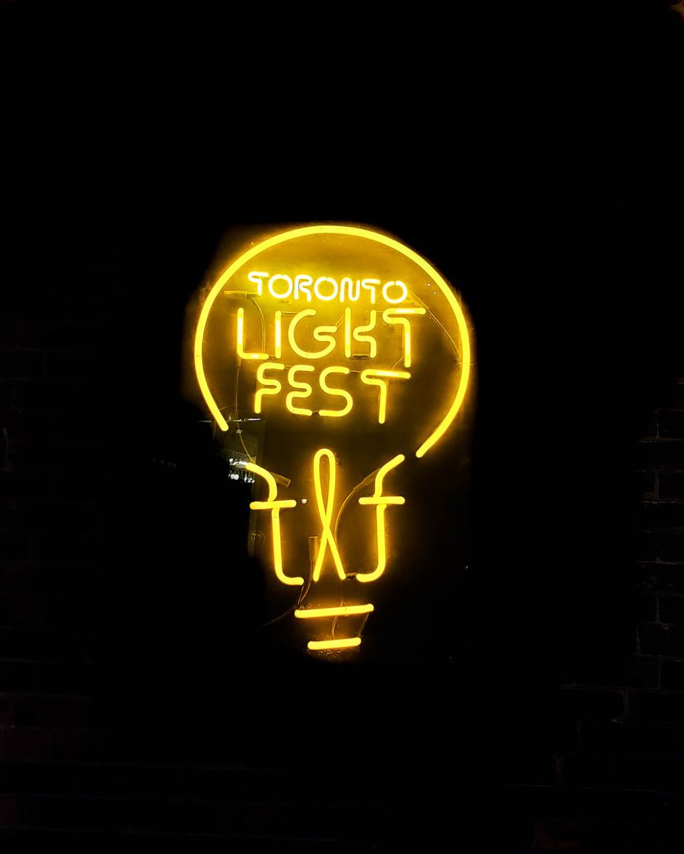 Oasisantonio's tweet photo. See you next year @tolightfest #tolightfest https://t.co/p5Y5H05FOj