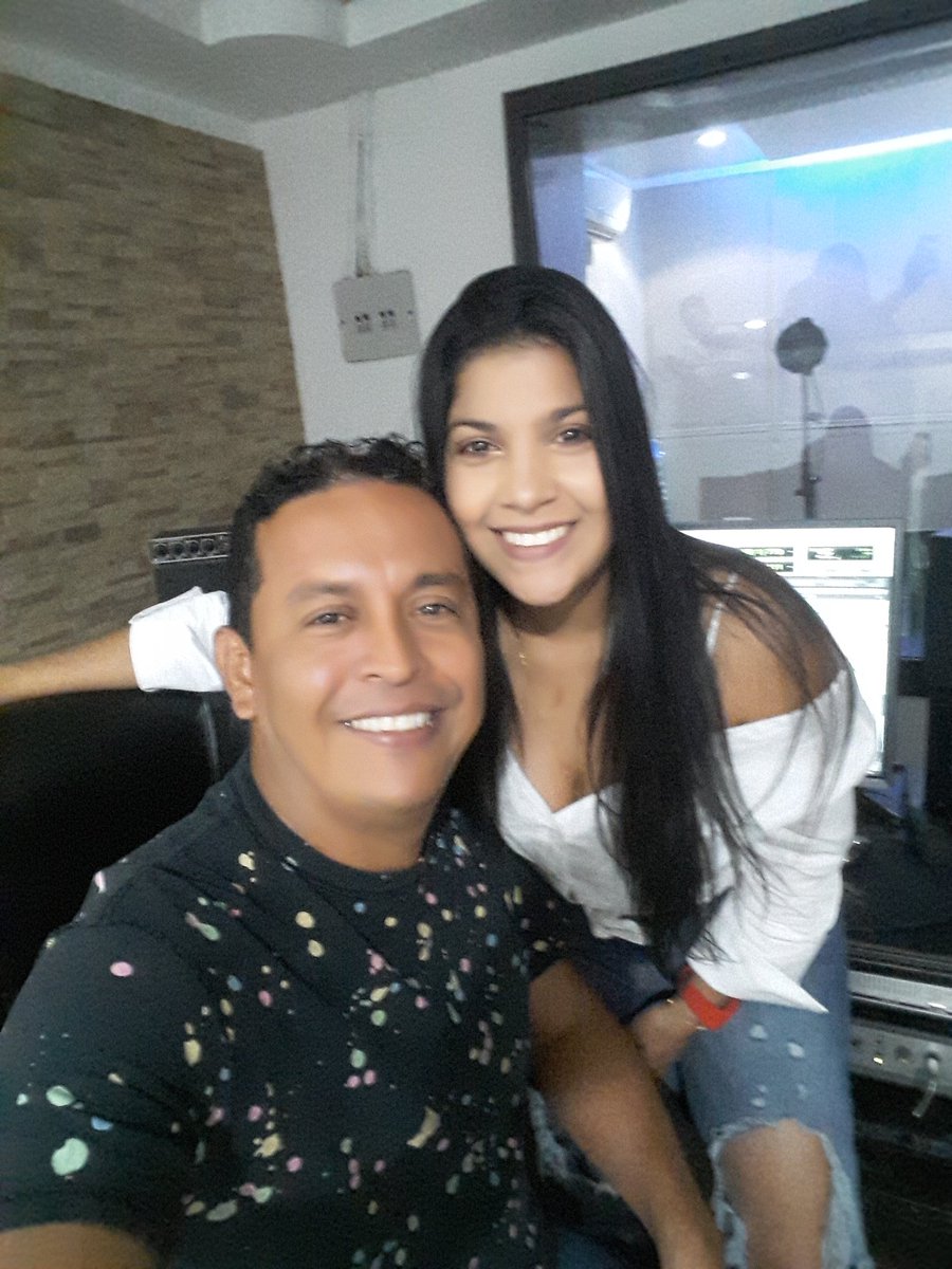 esta mujer vine con una fuerza grande para el vallenato femenino,mucha humildad,respeto al público y talento ! llegaste en hora buena <a href="/ulerumbo/">ule rumbo</a> <a href="/festivalvallena/">festivalvallenato</a> @fetivalvallenatofeme <a href="/cantovallenato1/">Yo Canto Vallenato</a> <a href="/Hohner_Acordeon/">Hohner Acordeones</a>  <a href="/Vallenatoenvivo/">Vallenatos En Vivo</a> <a href="/planetvallenato/">PLANETA VALLENATO</a>  <a href="/UNI_VALLENATO/">UNIVERSO VALLENATO</a> @ELRINCONVLL