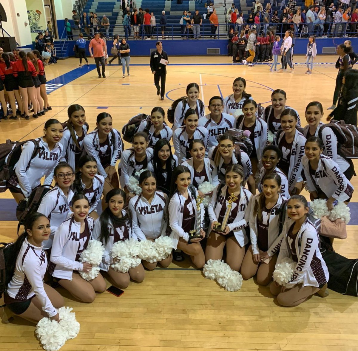YvonneReynaRam1's tweet photo. Shout out to our Ysleta Dancing Spirit girls for two more 1st place wins at the Border Dance Competition!! You guys are amazing Blood, sweat and tears!! So proud of you all. LOVE you Babygirl! #dancingspirit #dancecaptain #dancemom #BOWUP #yisd #ysletahighschool https://t.co/kqqyN1h2Bm