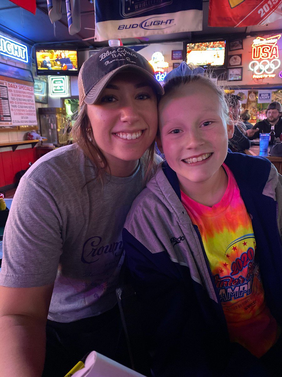 AcademyBullets's tweet photo. Nice surprise when you go out to dinner after a swim meet and see a #BulletsAlumni there. #OneTeam #family https://t.co/q2V01KPlia