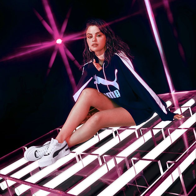 rgsite's tweet photo. MODA - @selenagomez apresenta o novo @PUMA Cali Sport. #RGQuer!
https://t.co/ZctY4QwPVf https://t.co/ZjmkQndV94