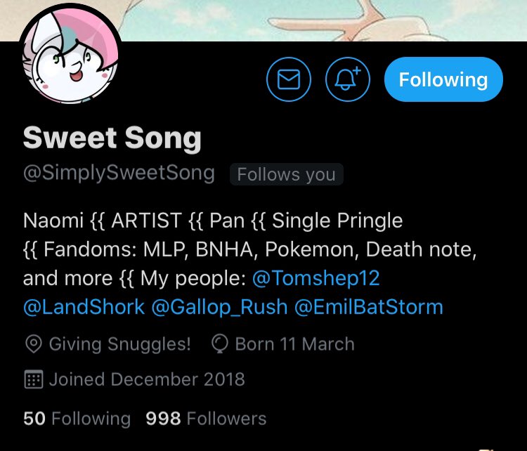 Big shoutout to my cute sis <a href="/SimplySweetSong/">No longer active</a> plz go and follow her and show her the love and support 😋❤️❤️❤️