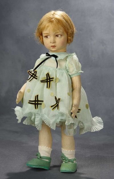 Green Pepper フェルトを素材にしたイタリアの人形工房レンチの人形 が個性があっていい 左右どちらかを睨んでいるような顔が特徴なんだとか アンティークのようでもあり 今風の人形のようでもあり 惹かれるものがある T Co Pshly81fst