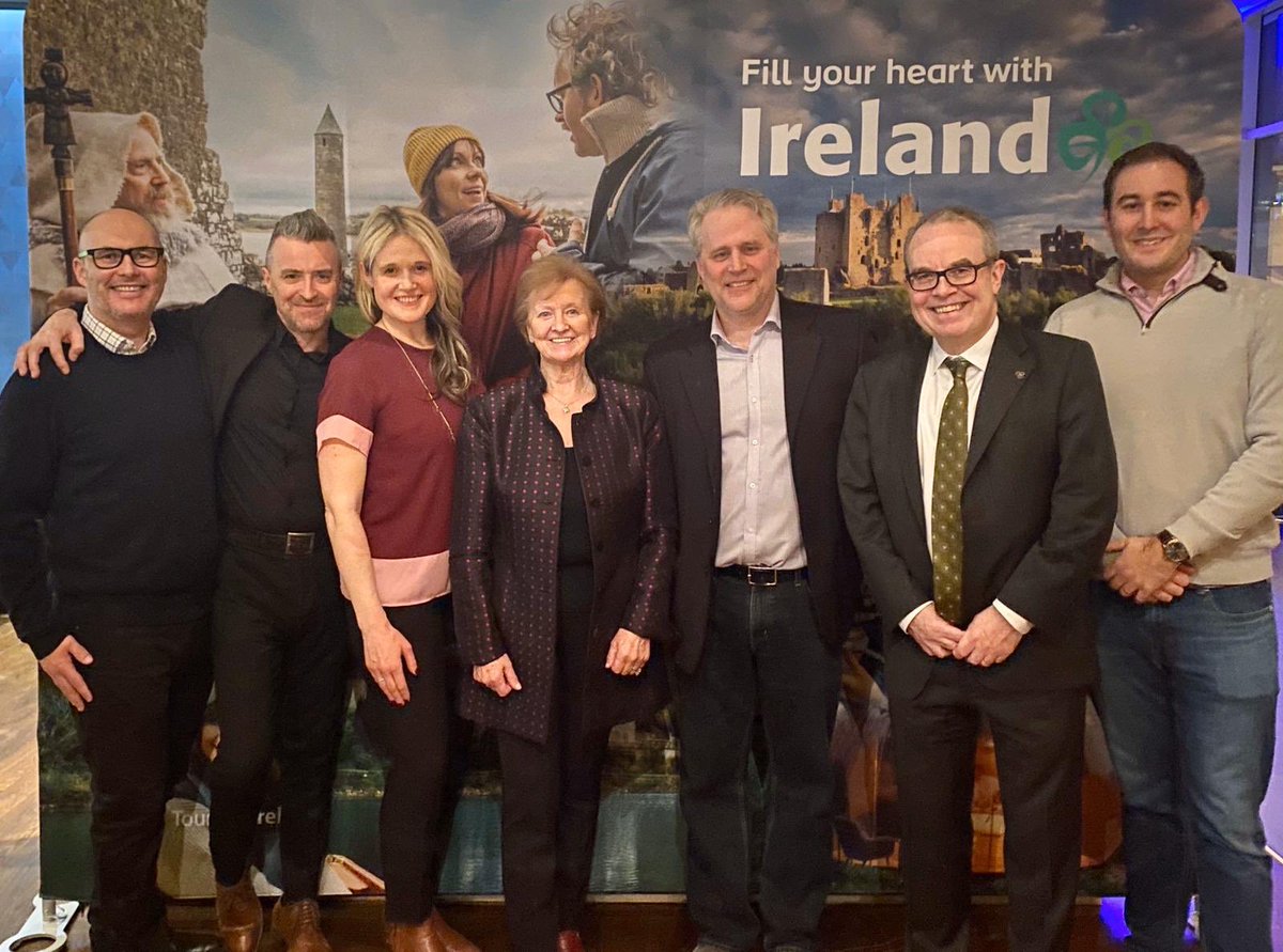 DanaJWelch1's tweet photo. Great to connect with colleagues from @IrlEmbCanada & @InvestNI at closing night reception of @toirishfilmfest. Look forward to the screening of ‘Seamus Heaney and the music of what happens’ @jimkelly2006 @KevMcGurganFCO @Michael_INI_CAN #DiscoverNI #LoveIrishFilm #TeamIrelandCA https://t.co/OIT5uZ7bsO