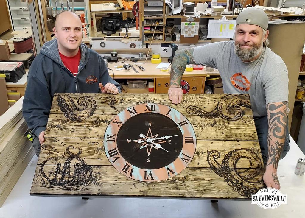 SPP_Pallets's tweet photo. When you've never seen a rustic looking clock inside a Kraken themed table...you make one obviously 😉

#CustomBuild https://t.co/IwH8lvQNSk