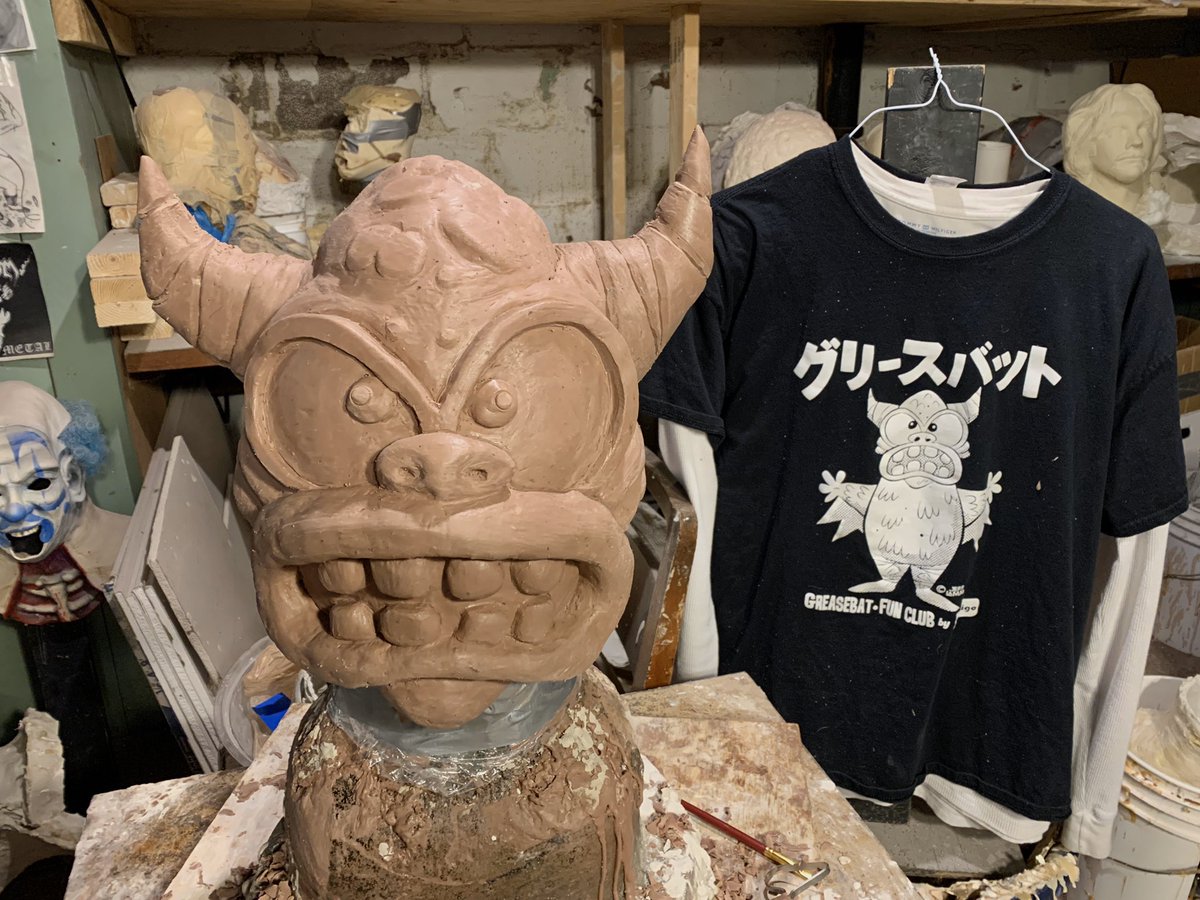 SikRikMasks's tweet photo. I started work on the Jeff Lamm GreaseBat character design. The GreaseBat illustration Iโm using as reference is a version of his character drawn by Hanna Barbera illustrator Patrick Owsley. #greasebat #sikrikmasks #Halloween #latexmask #latexmasks #sculpture https://t.co/DJDThRIC7S