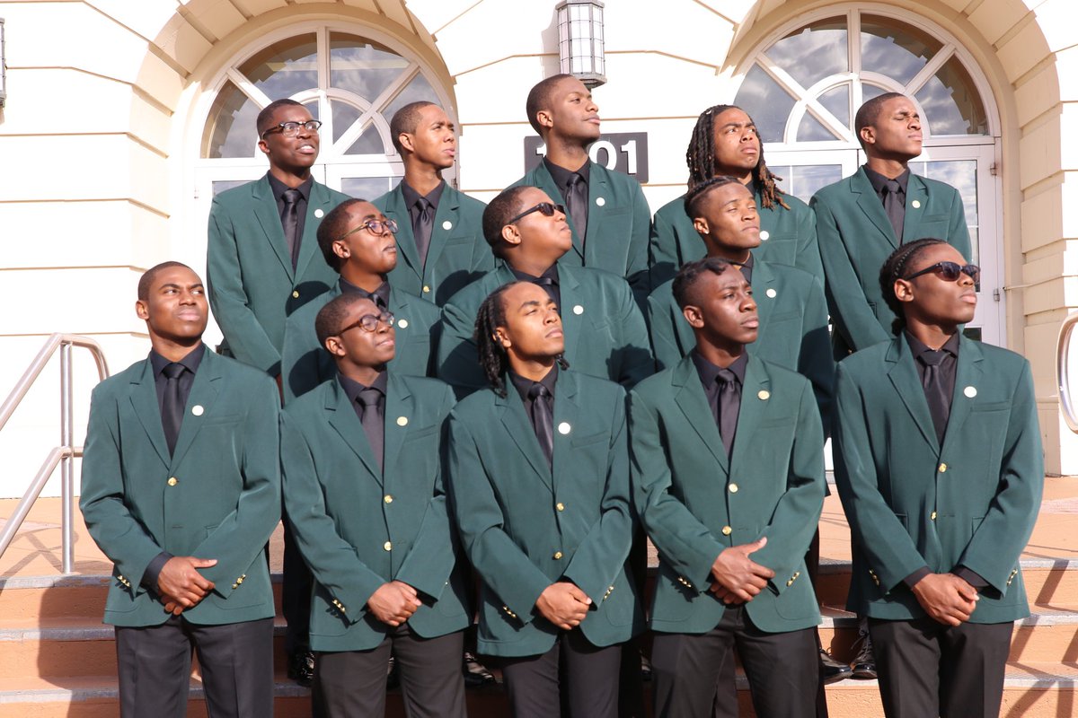 Congratulations to the 23rd Class of the FAMU chapter of Progressive Black Men Inc. 🔋

The 13 Survivors 💪🏾