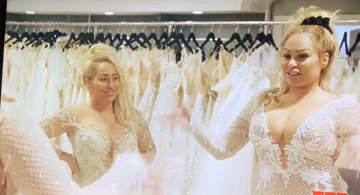 kamalamabam's tweet photo. The plastic surgeon had two chances to get it right and they failed both times. #90DayFiance https://t.co/OfQuULVYhS