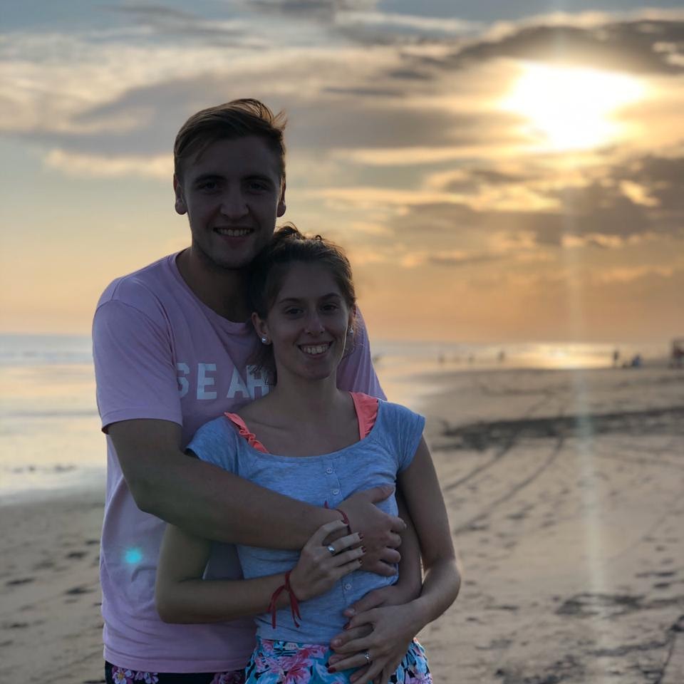 RooHernande's tweet photo. Siempre asi🤞❤ https://t.co/YzBcyHadRG