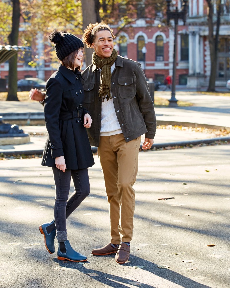 All smiles because Spring is just around the corner 🌷☀️ Sunny Sunday adventures getting us ready to start the week on the right foot. #GoAdelante