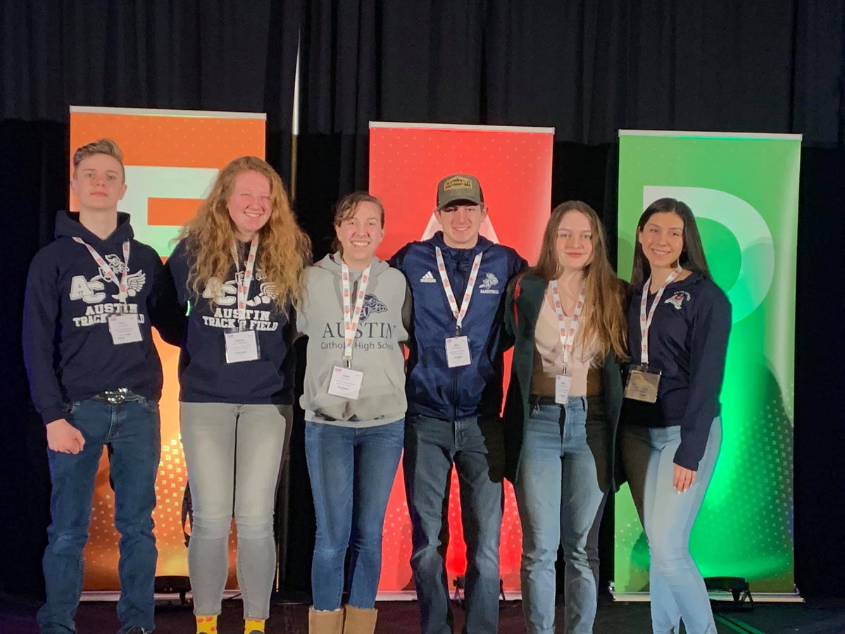 austincatholic's tweet photo. A group of NHS & StuGov student leaders attended the LEAD Conference in Chicago this weekend. They returned home with ideas, inspiration, and skills ready to grow school spirit and continue supporting all students in our community. #achscrusaderpride #leadchi https://t.co/XjyfMqmaGG