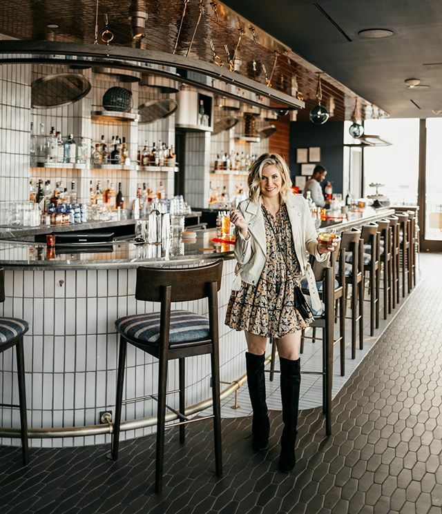 Cheers DC 🥃 You were classy with a little edge...just like my favorite Olivia Pope. The @thompsonwashingtondc was the perfect home away from home for the weekend! I'll have full deets on the blog later this week including all the restaurants like @an… ift.tt/32KB9Gn