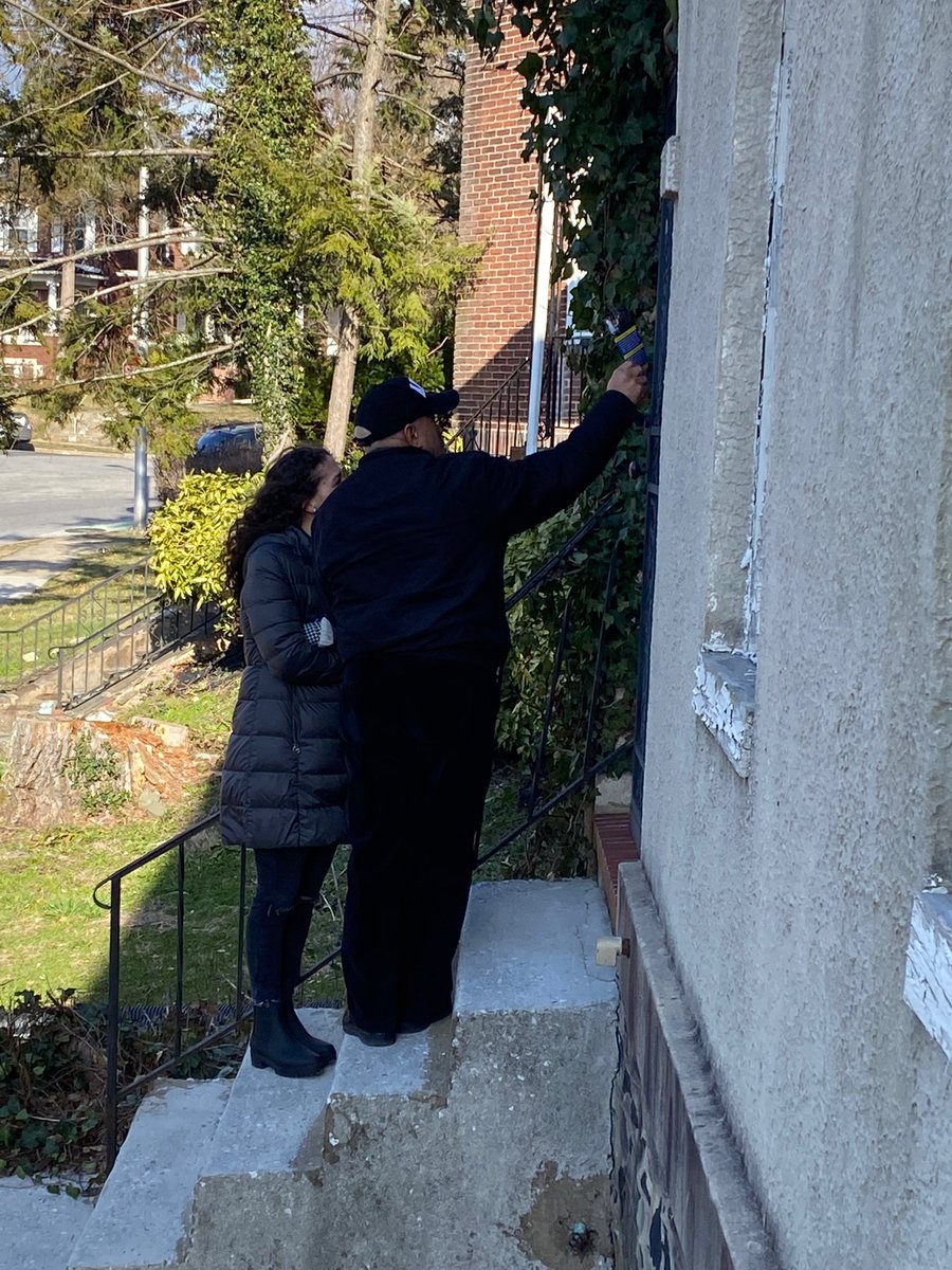 MayorBMScott's tweet photo. Just a few pics of some of our door knockers from today! #anewayforward https://t.co/NB65pPBbVE
