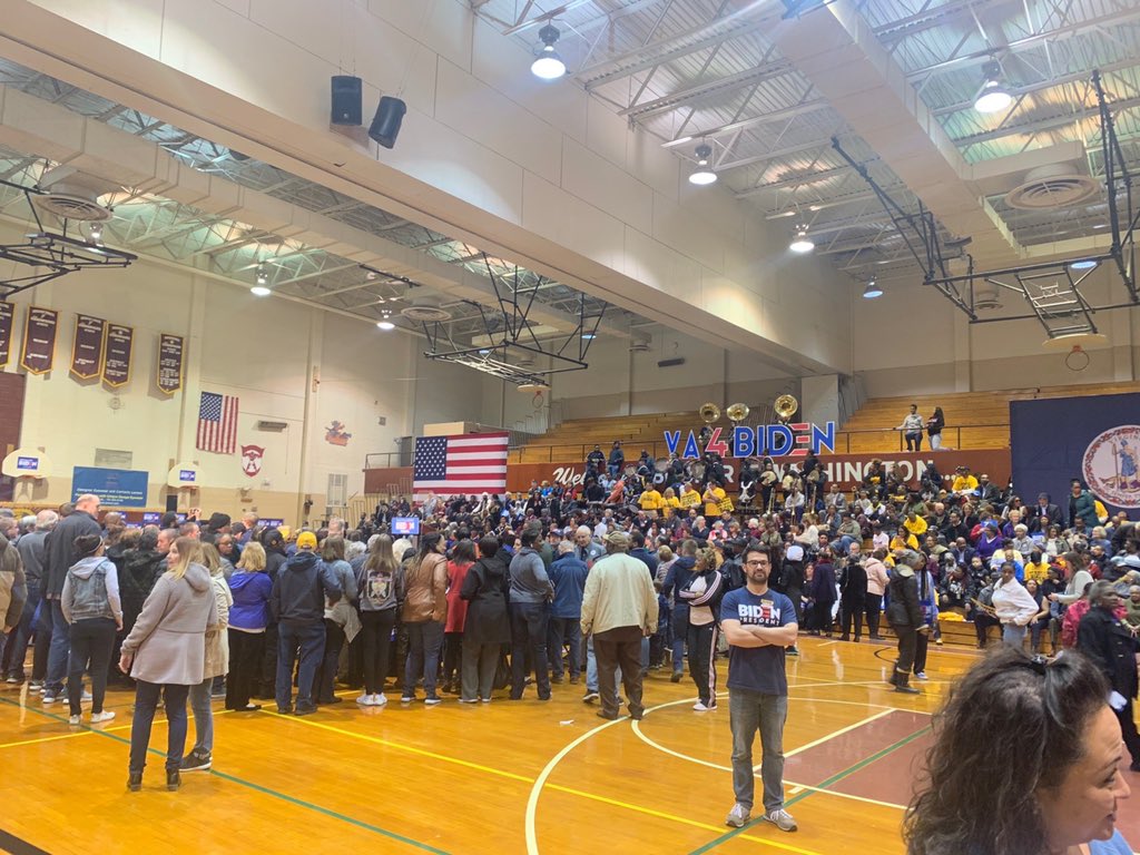 AZuckermanVA's tweet image. Me trying my hand at crowd control tonight in Norfolk...but then...apparently giving up? @GarrettHaake was admiring my skills for a little bit. #VirginiaForBiden #moJoe #TeamJoe